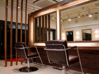 美容室ヘアーリラクゼーション en croix求人画像