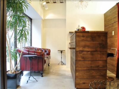 美容室ヘアーリラクゼーション en croix求人画像
