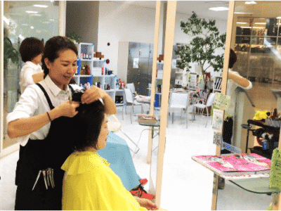 美容室unitee 小田急相模原店求人画像