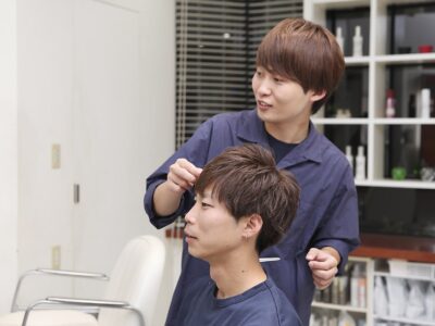 美容室HAIR CARE With求人画像
