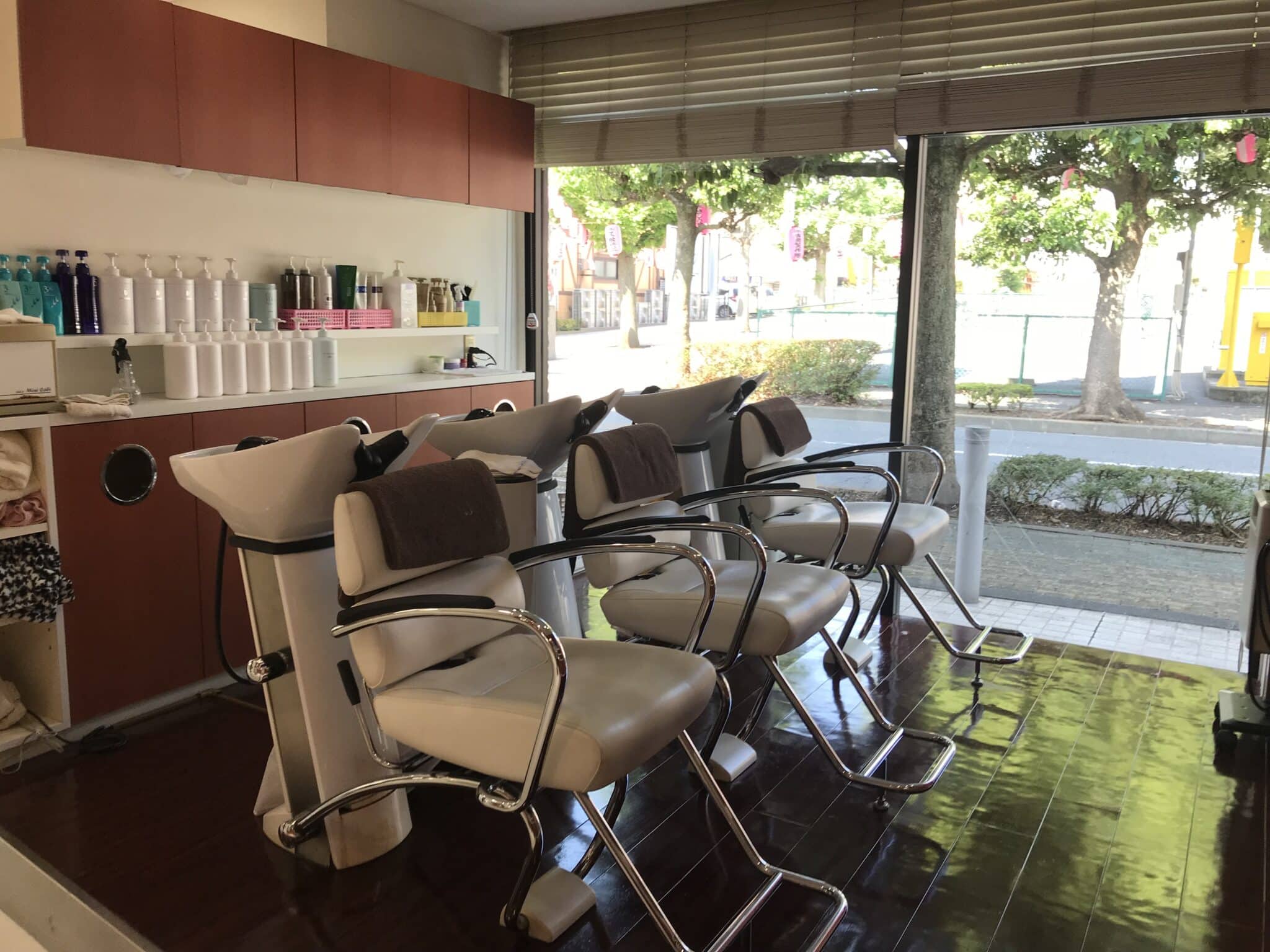 美容室HAIR CARE With求人画像