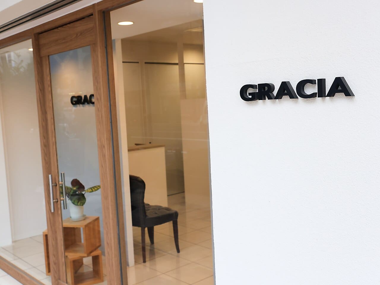 GRACIA_求人画像